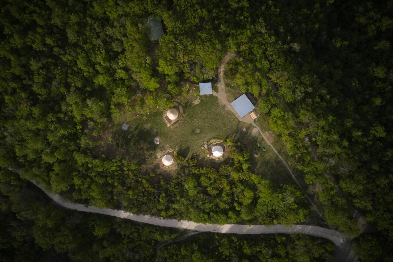 Agricola Ombra - Tents In Nature Hotel Лаятико Екстериор снимка